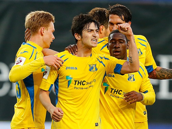 Rostav FC players